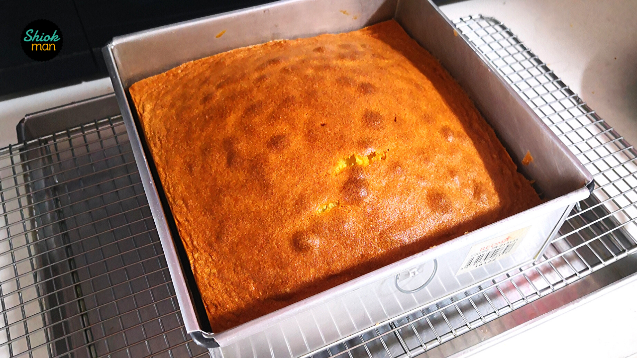 Soft And Moist Butter Cake : Shiokman Recipes